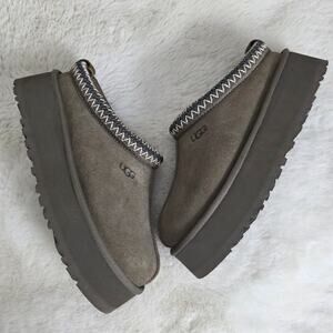 UGG Tazz Platform Slippers Hickory Brown Suede Women’s Size 7 New